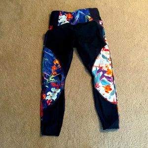 Athleta 7/8 legging. Practically brand new!